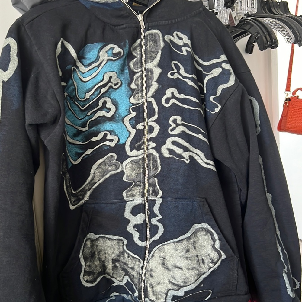 Cactus Jack sweater Medium (light use)